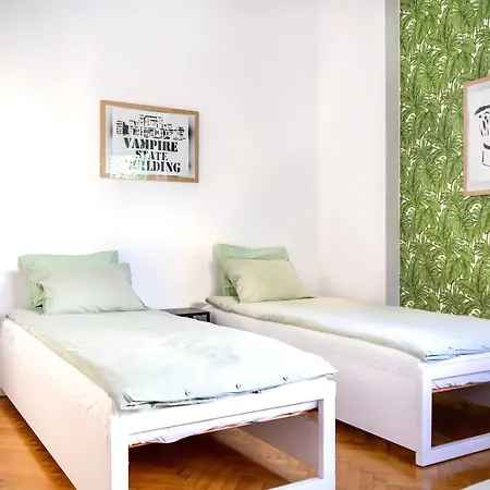 S Q U A Re Palace Gallery//apartment Apartment *